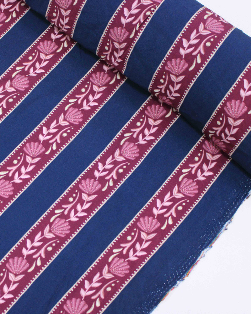 Tecido Viscose Premium Ramos Florais em Listras Tons de Roxo e Azul Petróleo