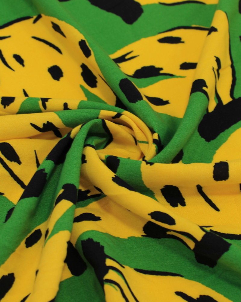 Tecido Viscose Premium Brasilidade Bananas Amarelo e Verde