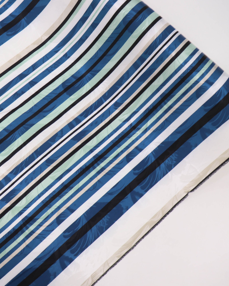 Tecido Crepe Silk Brocado Floral e Listras Verde e Azul