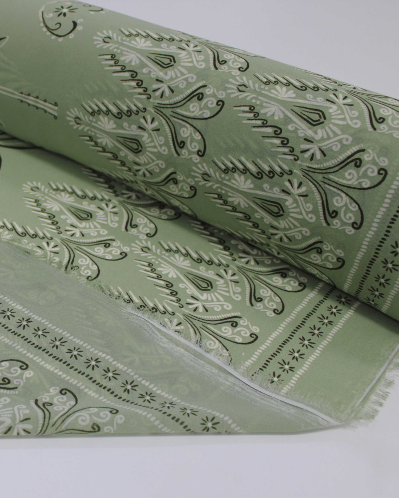 Tecido Crepe Chiffon Grosso Barrado Duplo Arabescos e Palmeiras Creme e Tons de Verde
