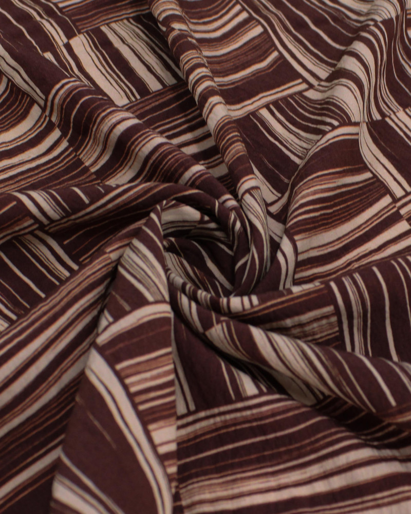 Tecido Viscose Mista Italiano Estampa Geométrica Irregular em Listras Bege e Marrom