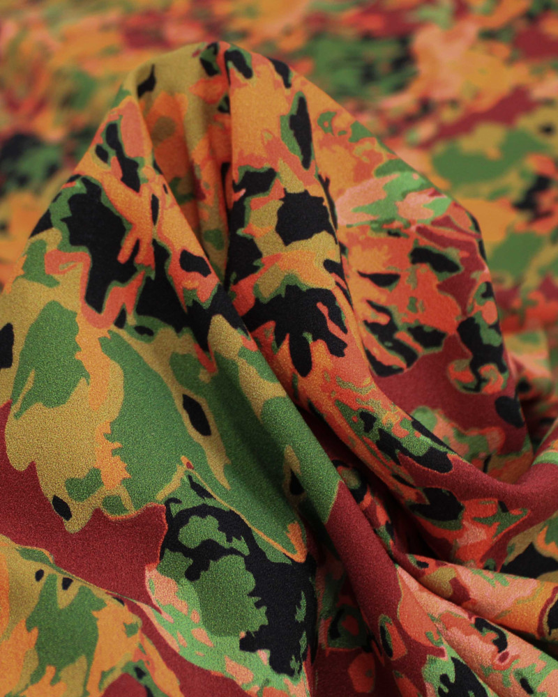 Tecido Crepe de Viscose Italiano Estampa Floral Abstrata Tons Quentes
