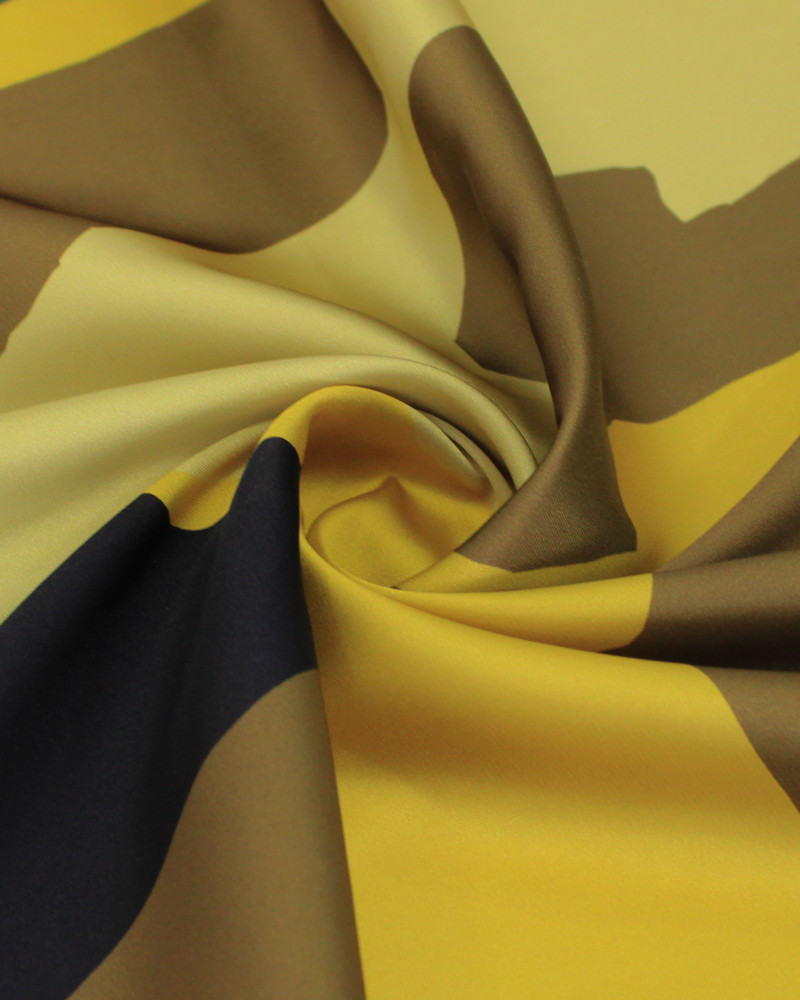 Tecido Crepe Silk Italiano Macro Camuflado Colorido