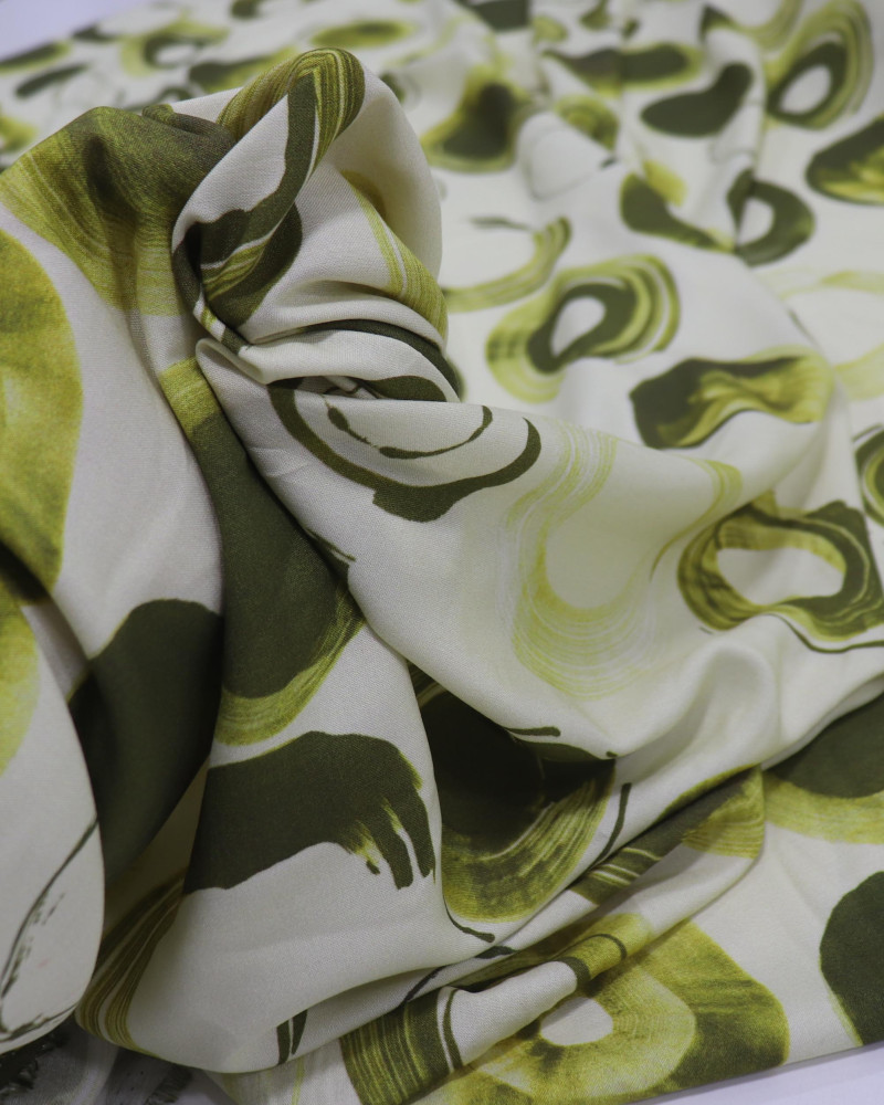 Tecido Viscose Italiano Círculos em Tie Dye Tons de Verde e Amarelo Estonado