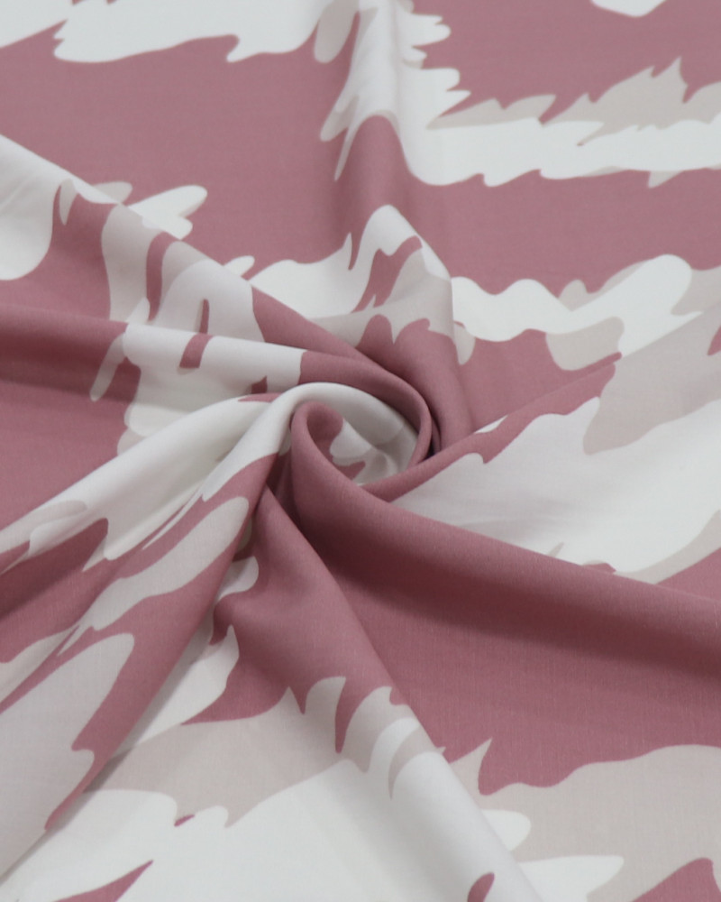 Tecido Viscose Estampa Abstrata Ondulado Sobreposto Branco e Goiaba