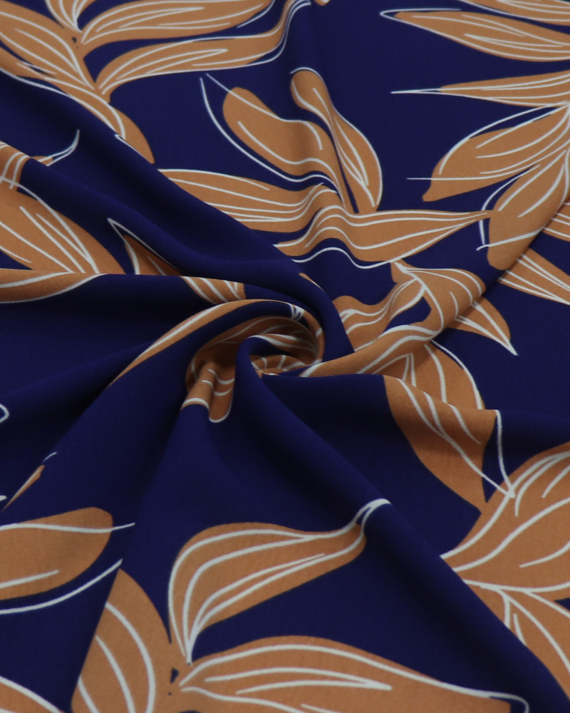 Tecido Crepe Koshibo Macro Folhagens e Rabiscos Branco, Caramelo e Azul
