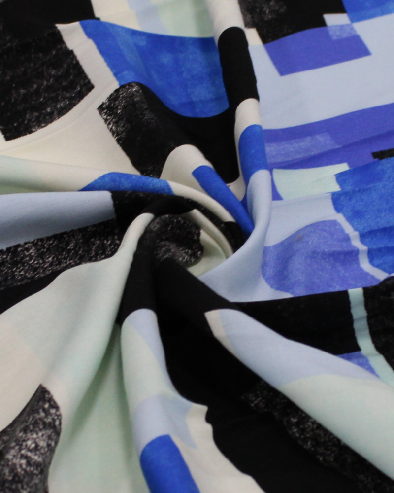Tecido Viscose Estampa Geométrica Preto, Tons de Azul e Offwhite