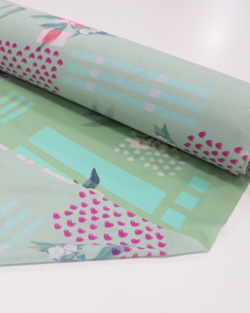 Tecido Tactel Fino Corações Flores, Formas Geométricas Colorida e Verde (1.5m)