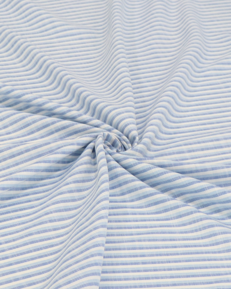 Tecido Tricoline Verano Flamê Listrado Branco e Tons de Azul (0.8m)
