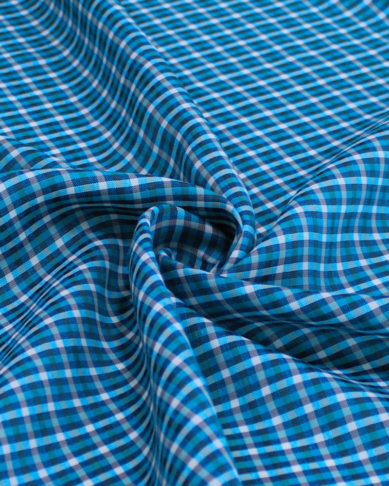 Tecido Linho Misto Italiano Micro Quadriculados Branco e Tons de Azul