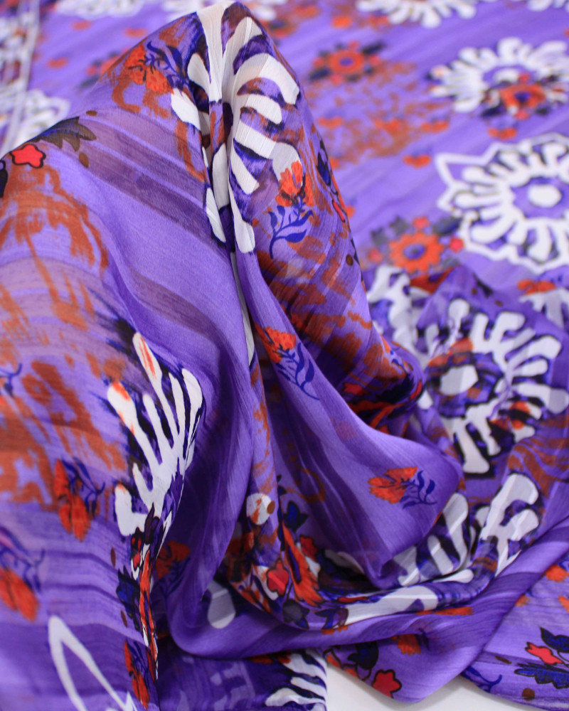 Tecido Crepe Chiffon Brocado Ramos e Flores Colorido e Roxo