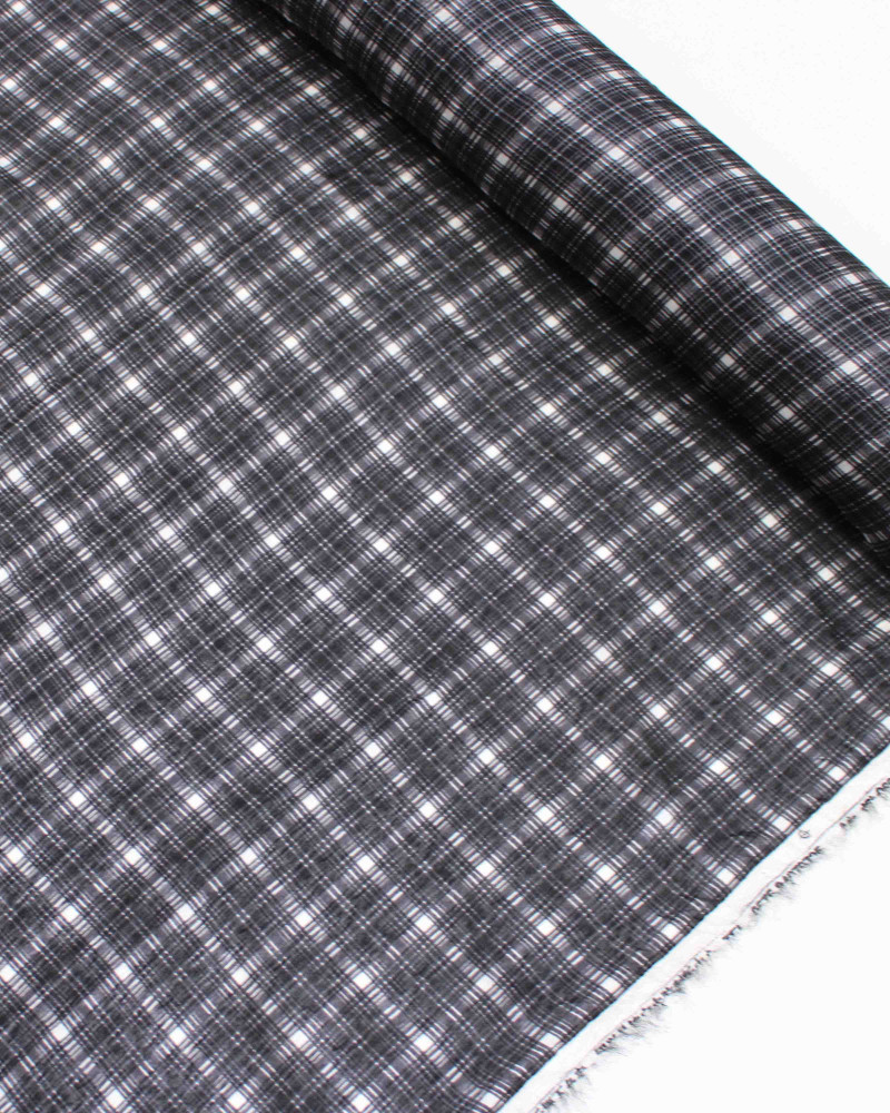 Tecido Crepe Texturizado Multi Quadriculado Preto e Branco