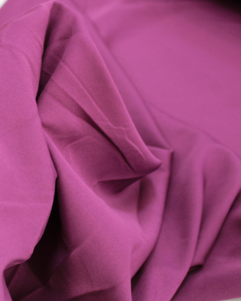 Tecido Alfaiataria Barbie Roxo Uva