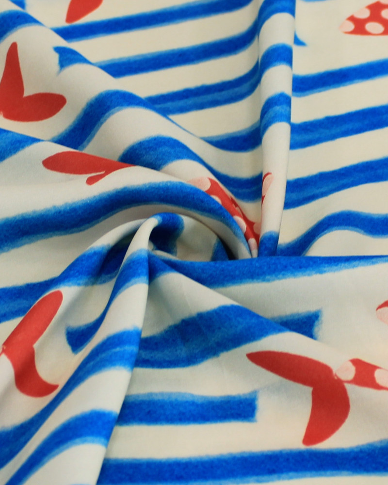 Tecido Viscose Premium Sardine Estampada Horizontal e Listras Vermelo, Azul e Offwhite