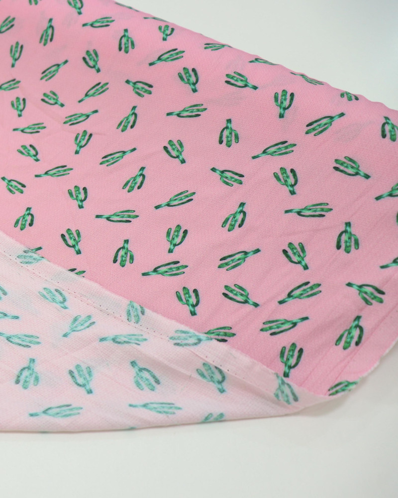 Tecido Viscose Texturizada Cactos Verde e Rosa Bebê