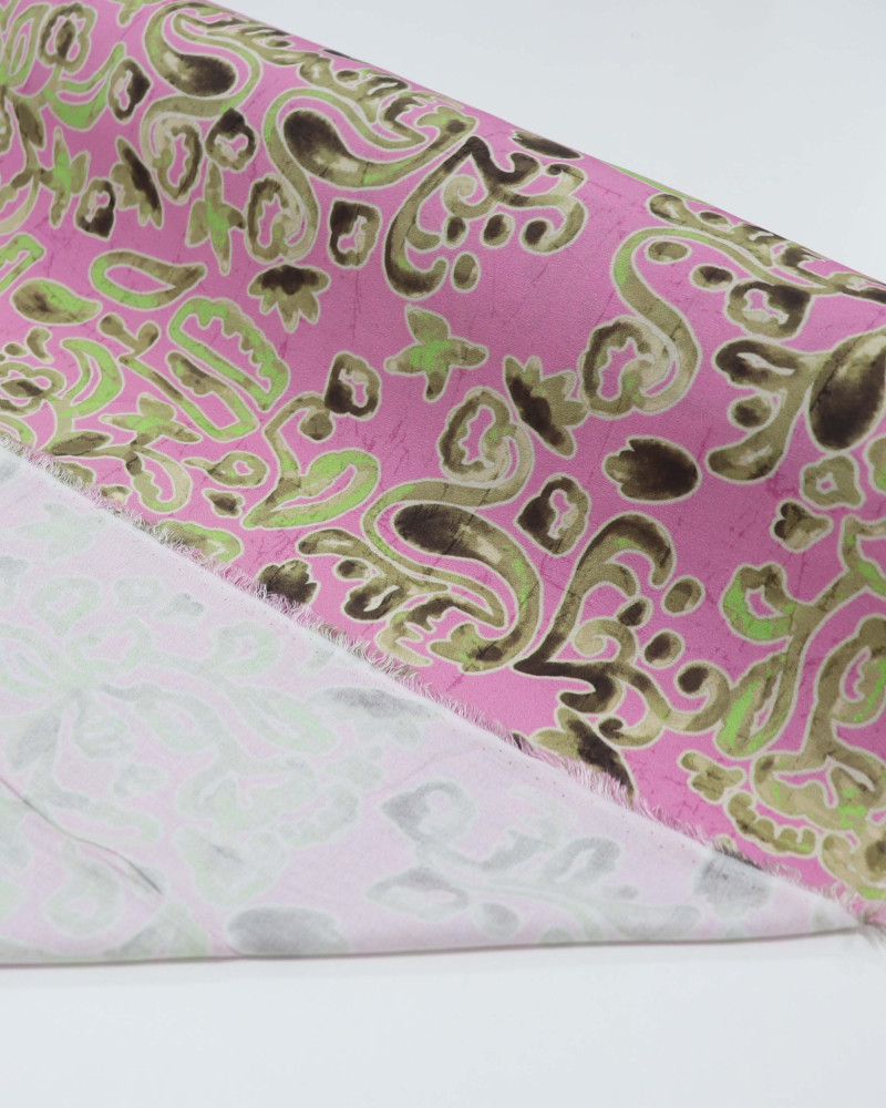 Tecido Viscose Estampa Étnica Verde e Rosa Chiclete