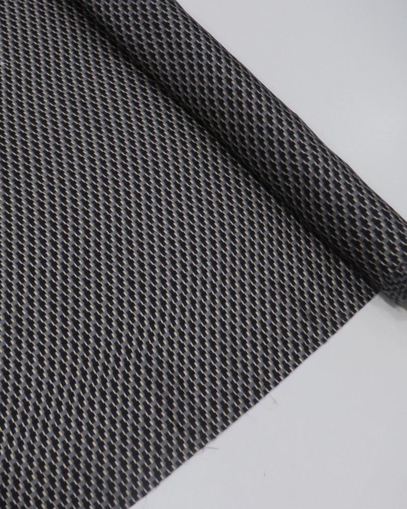 Tecido Crepe Silk Italiano Micro Geométrico Preto, Bege e Cinza