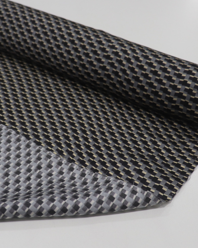 Tecido Crepe Silk Italiano Micro Geométrico Preto, Bege e Cinza