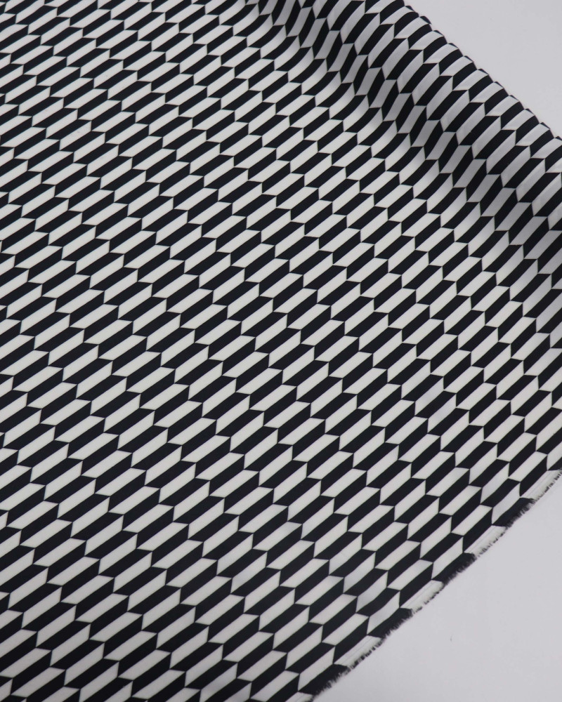 Tecido Crepe Chiffon Texturizado Italiano Ilusão de Ótica P/B