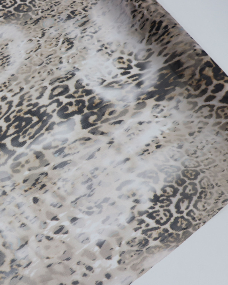 Tecido Crepe Chiffon Italiano Animal Print Clássico Estonado