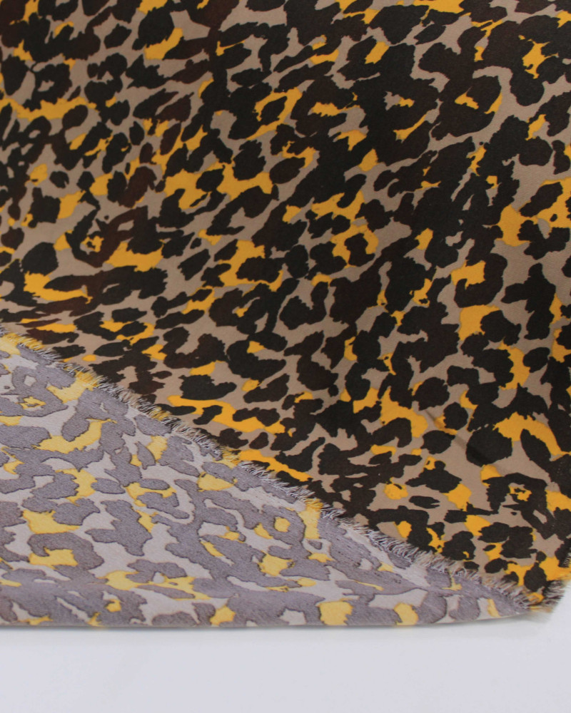 Tecido Crepe de Viscose Animal Print e Listras Amarelo, Marrom e Bege