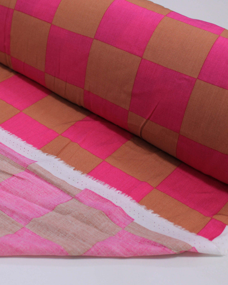 Tecido Viscose Macro Xadrez Castanho e Rosa