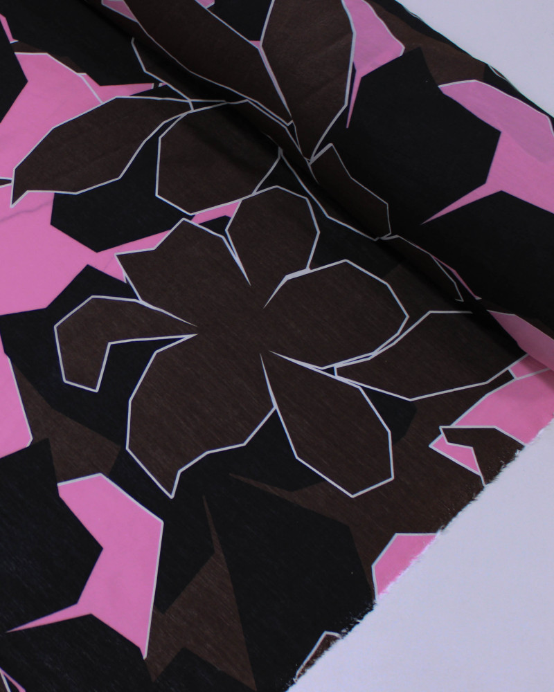 Tecido Viscose Mista com Poliamida Tapete Floral Abstrato Rosa, Preto e Marrom