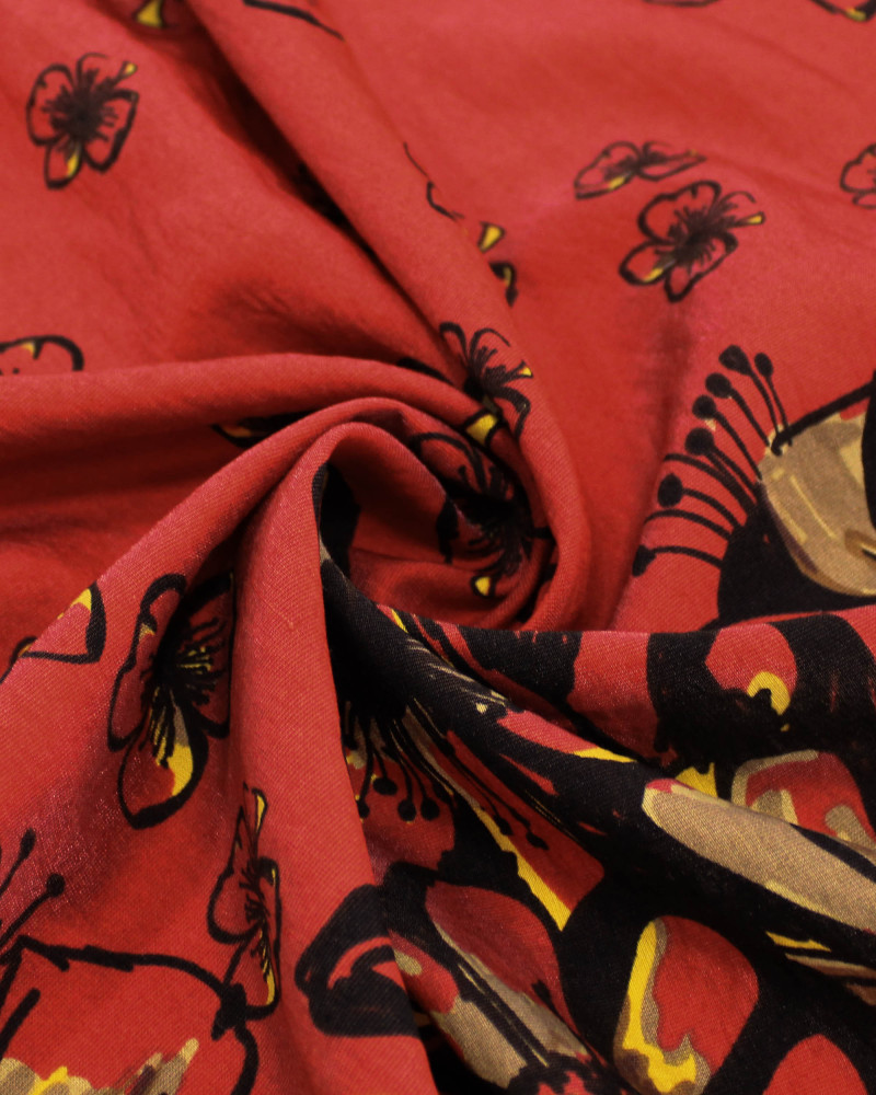 Tecido Viscose Mista com Poliamida Barrado Floral Preto, Amarelo e Vermelho