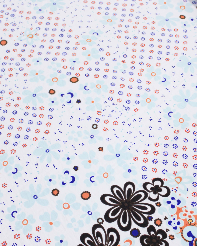 Tecido Viscose Mista com Poliamida Barrado Cashmere e Tapete Floral Tons Frios e Branco