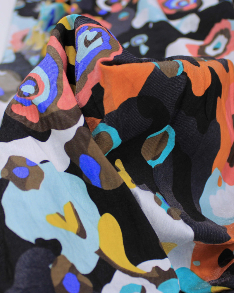 Tecido Viscose Mista com Poliamida Grosso Estampa Abstrata Colorido