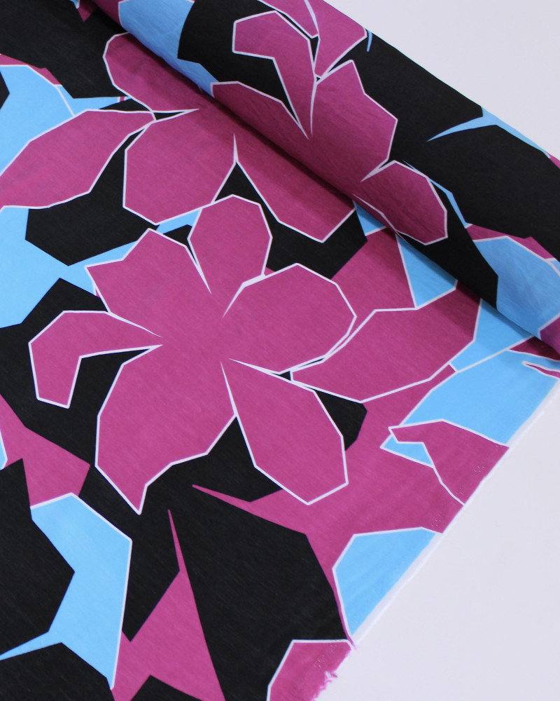 Tecido Viscose Mista com Poliamida Tapete Floral Abstrato Azul, Preto e Roxo