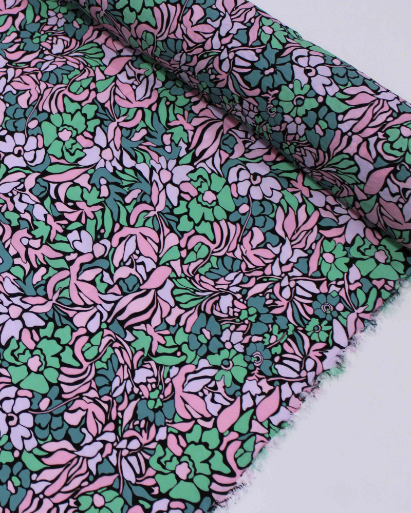 Tecido Viscose Mista com Poliamida Grosso Campo Floral Abstrato Tons de Rosa e Tons de Verde