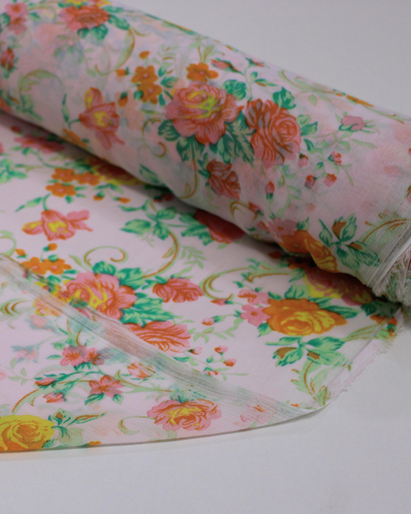 Tecido Crepe Chiffon Texturizado Campo Floral Verde, Laranja e Tons de Rosa