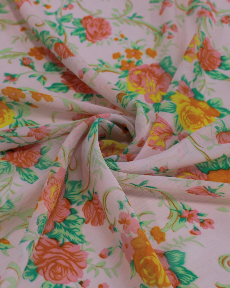 Tecido Crepe Chiffon Texturizado Campo Floral Verde, Laranja e Tons de Rosa