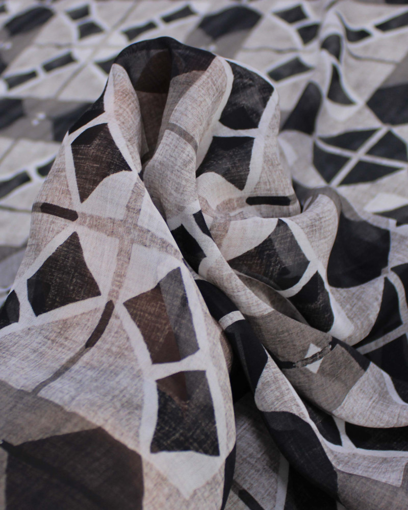 Tecido Crepe Chiffon Italiano Quadriculado Estampado Preto e Tons de Cinza