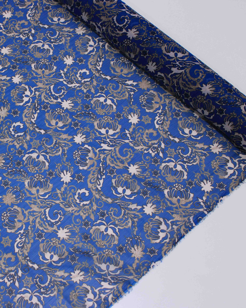 Tecido Crepe Chiffon Texturizado Italiano Tapete Floral Cinza e Azul