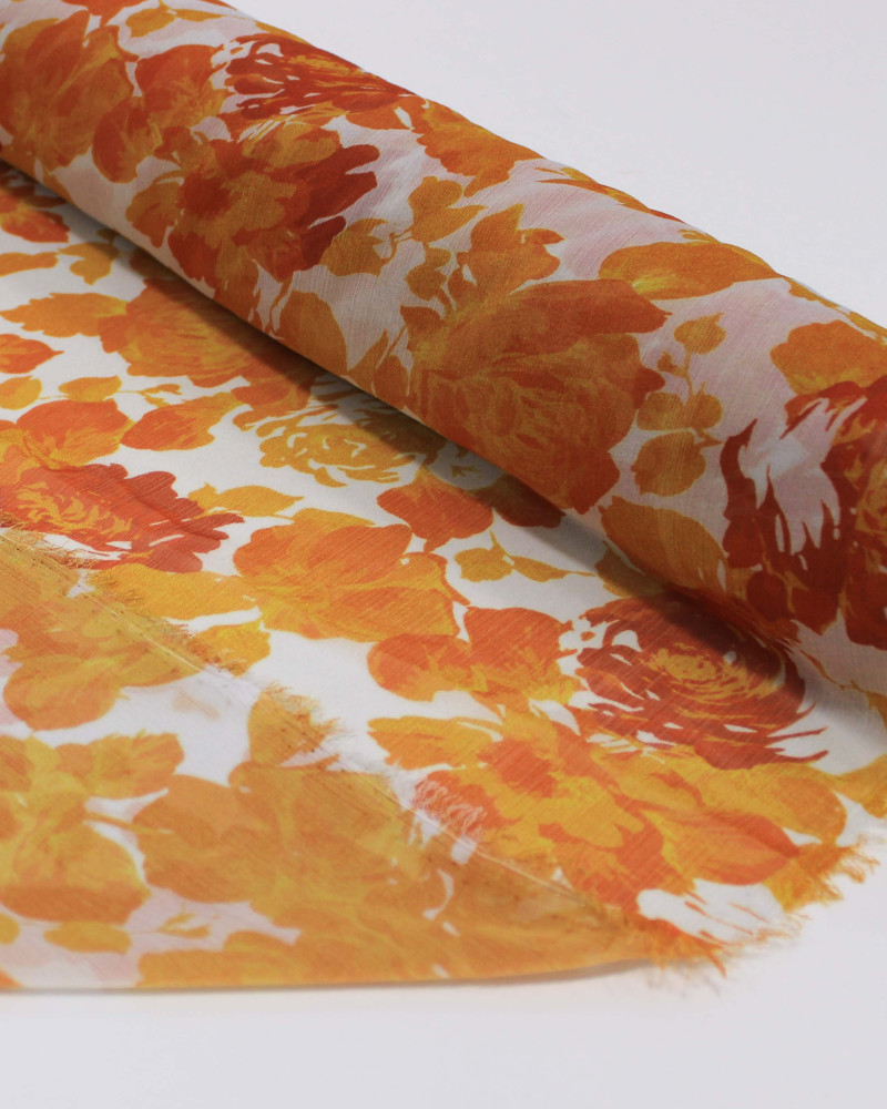 Tecido Crepe Chiffon Texturizado Italiano Tapete Floral Abstrato Tons de Laranja e Branco