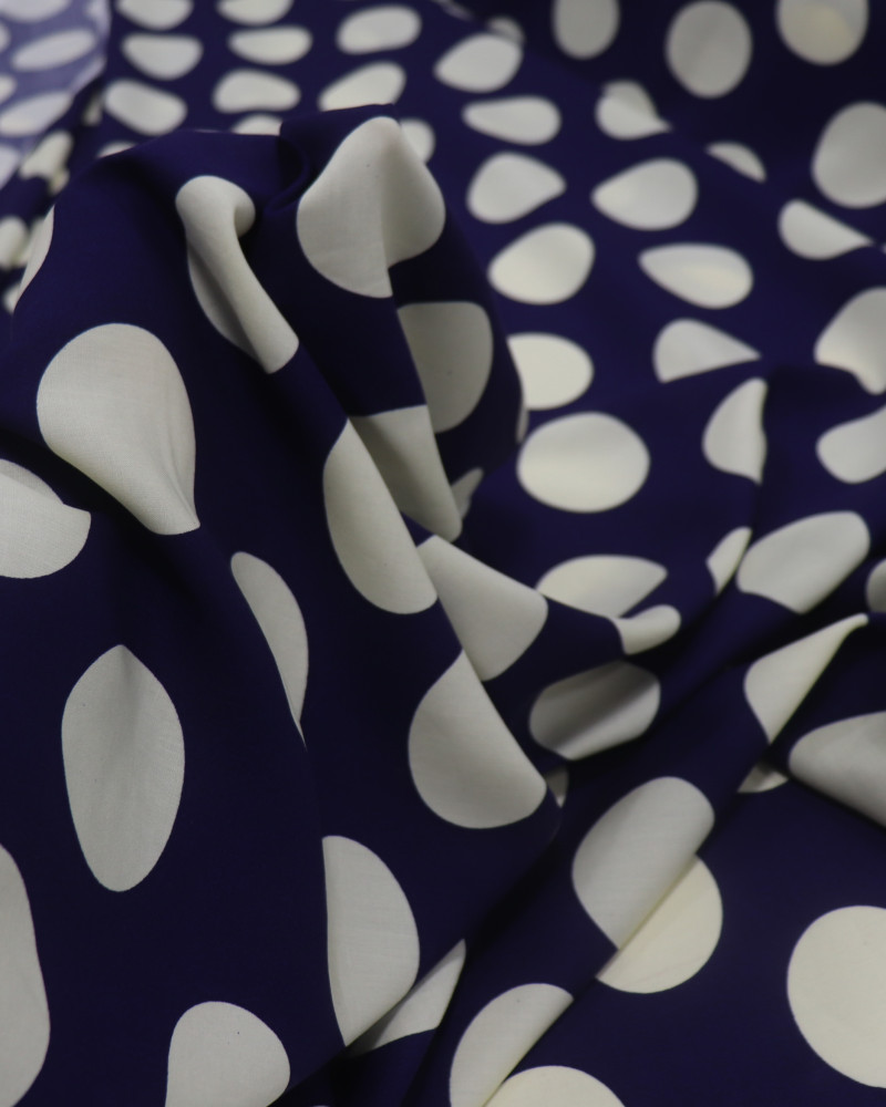 Tecido Viscose Macro Poá Creme e Azul Marinho