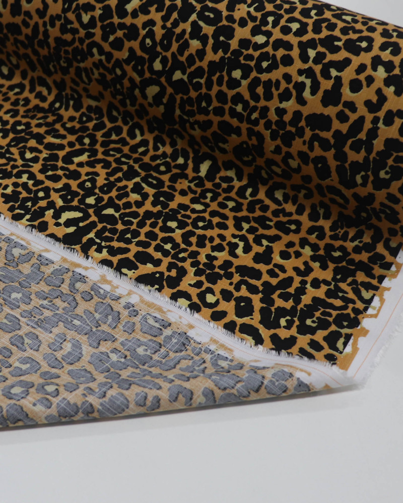 Tecido Viscose Texturizada Animal Print Clássico Argila