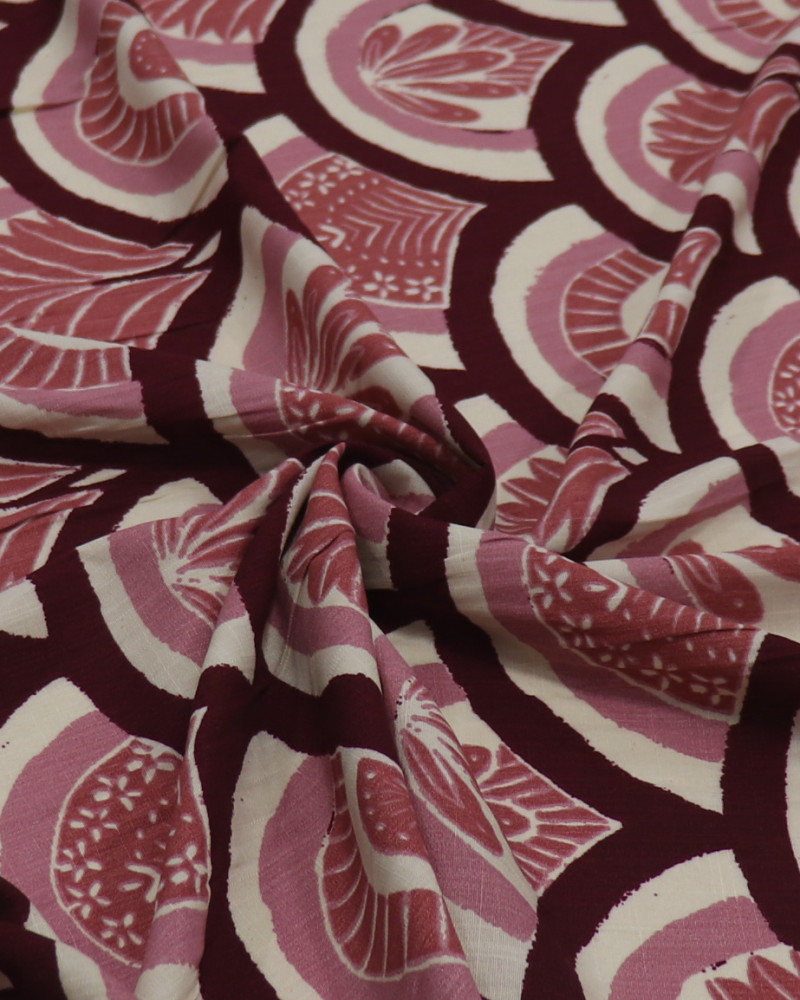 Tecido Viscose Texturizada Arcos Étnicos Rosa Chá, Creme e Borgonha