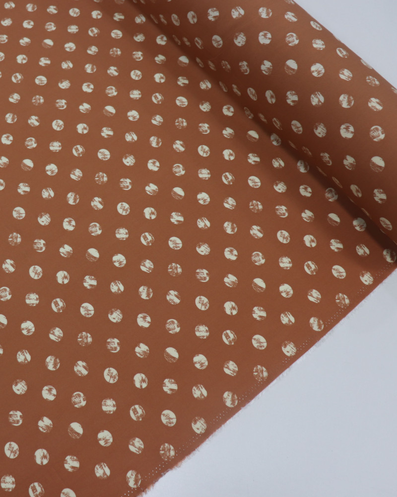 Tecido Viscose Poá Estampado Offwhite e Argila