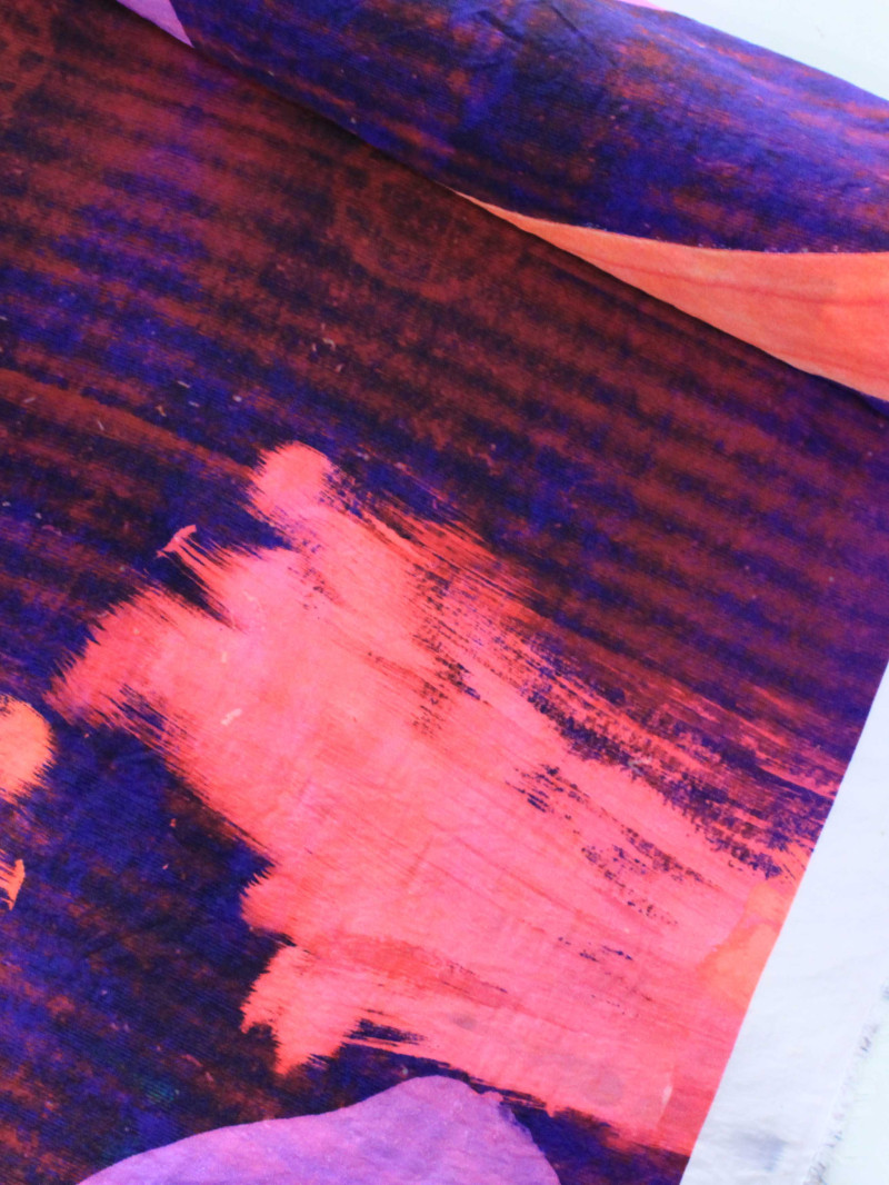 Tecido Viscose Italiano Pinturas Roxo e Rosa