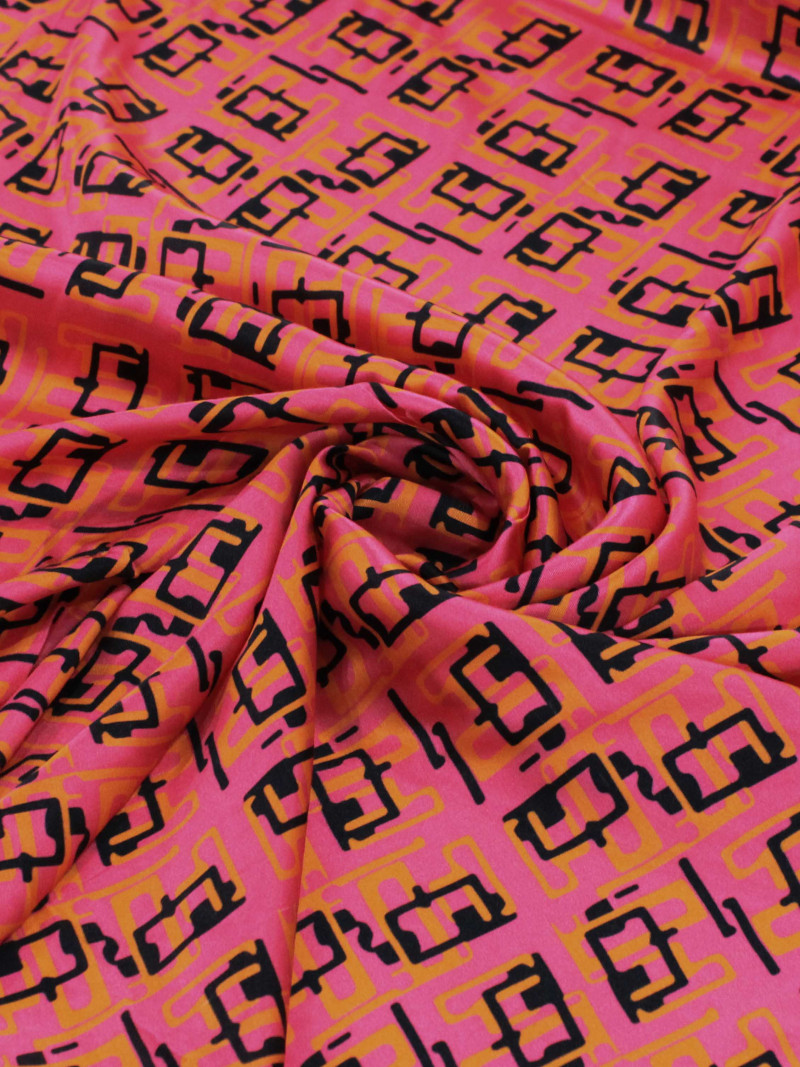 Tecido Viscose Italiano Simbolos Preto e Rosa