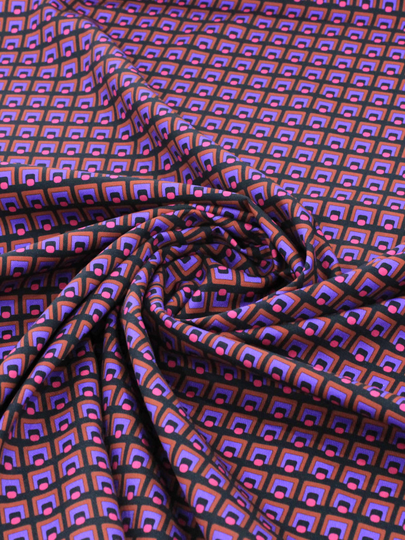 Tecido Tricoline Micro Simbolo Preto Rosa e Roxo