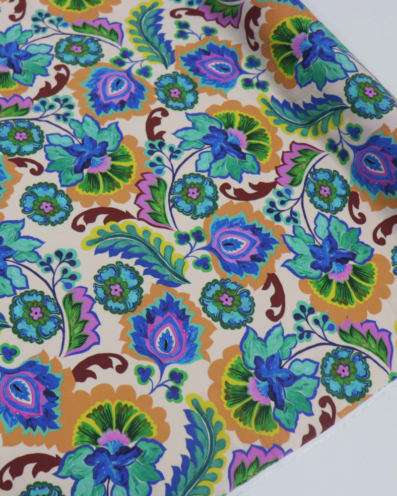 Tecido Viscose Italiano Boho Floral Colorido
