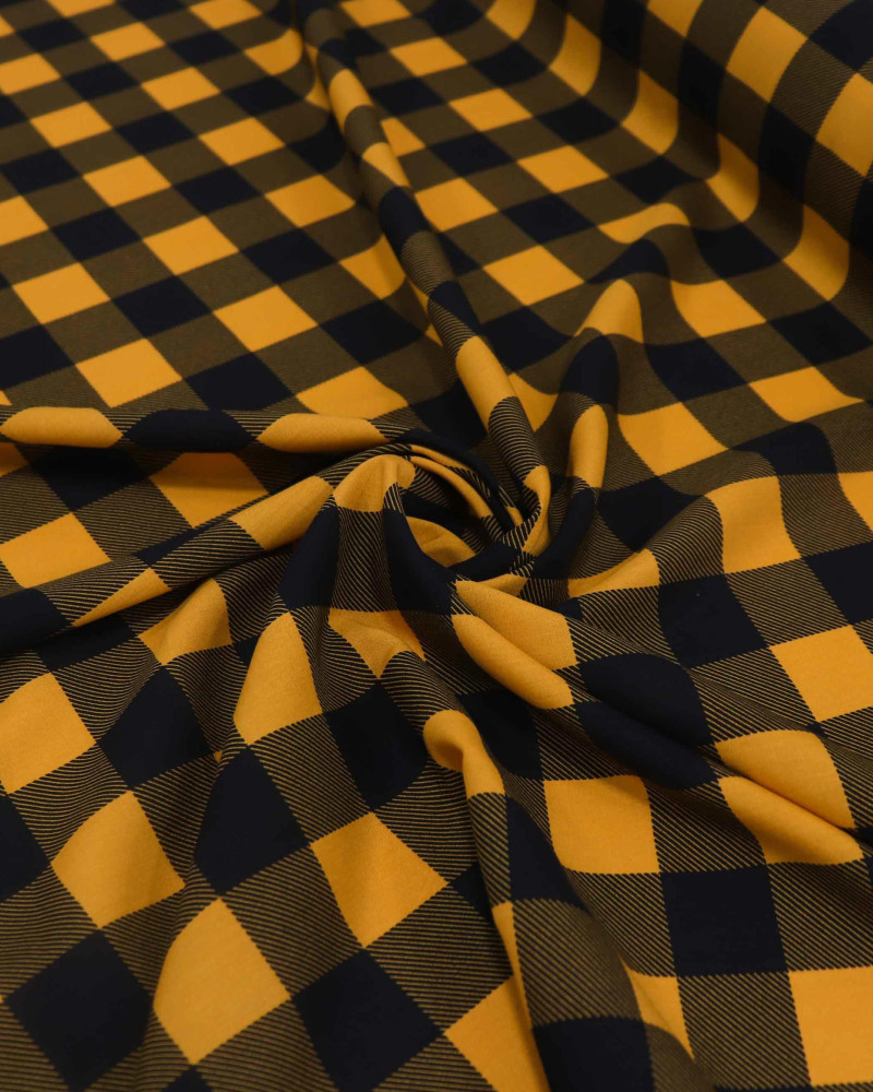 Tecido Viscose Quadriculado Preto e Amarelo Queimado