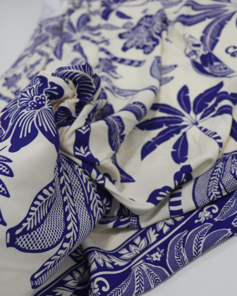 Tecido Viscose Barrado Duplo Brasilidade Tropical Azul e Offwhite