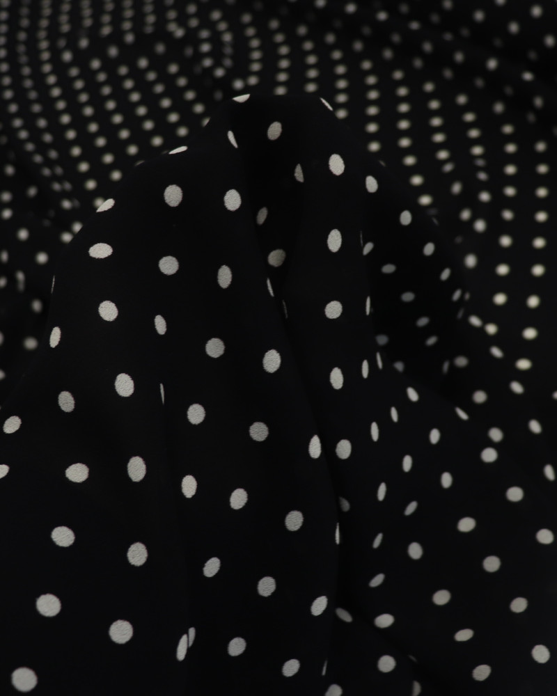 Tecido Crepe Chiffon Italiano Grosso Poá Creme e Preto