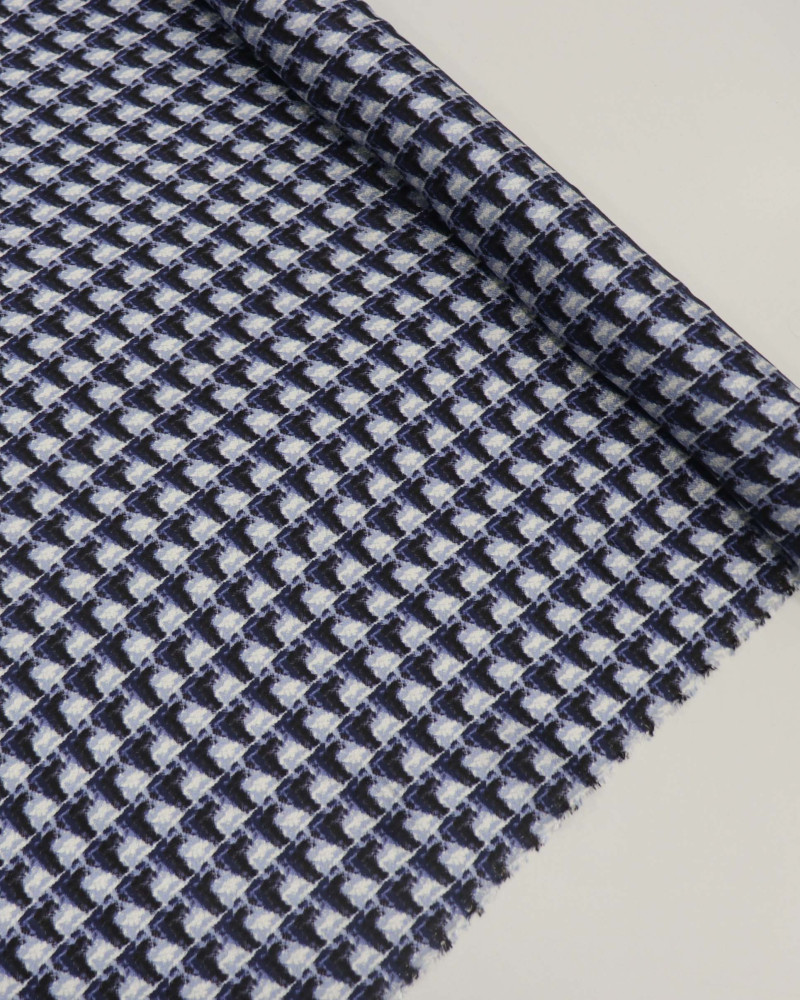 Tecido Viscose Italiano Ilusão de Ótica Branco e Tons de Azul