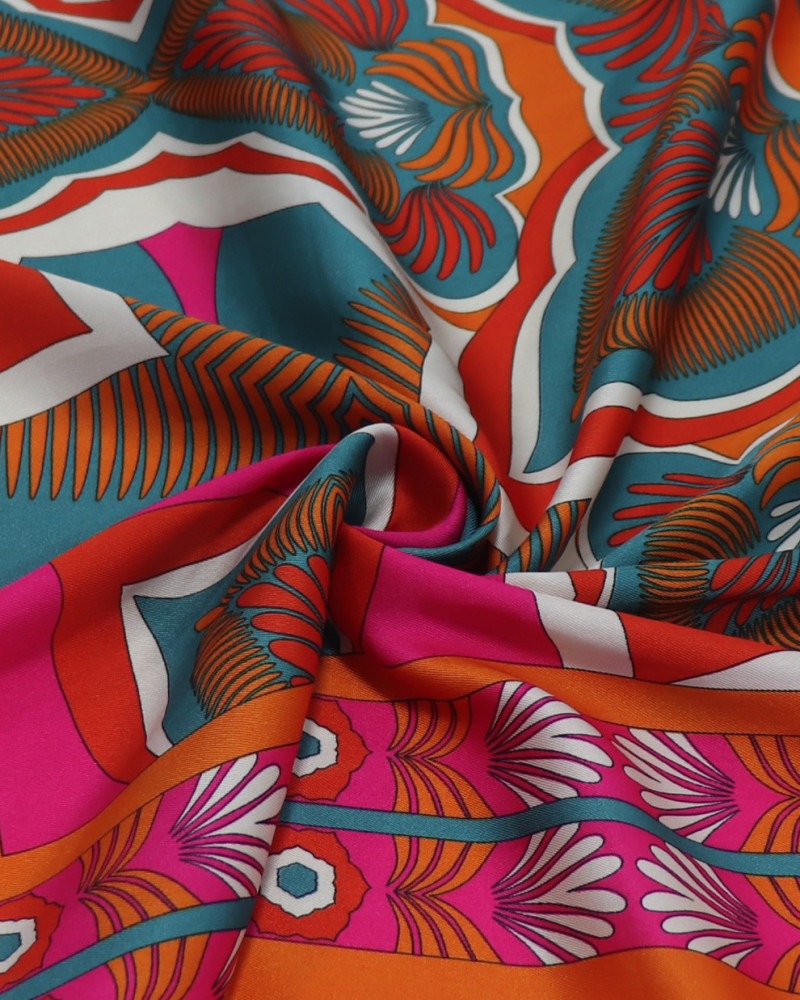 Tecido Crepe Silk Italiano Estampa Lenço Boho Chique Colorido
